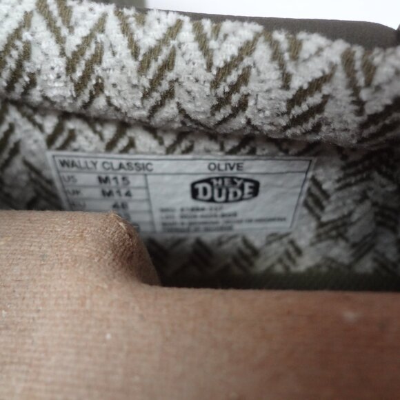 NWT Hey Dude Men\'s Wally Classic Shoes Olive Green Leather Mens Shoes Size 15